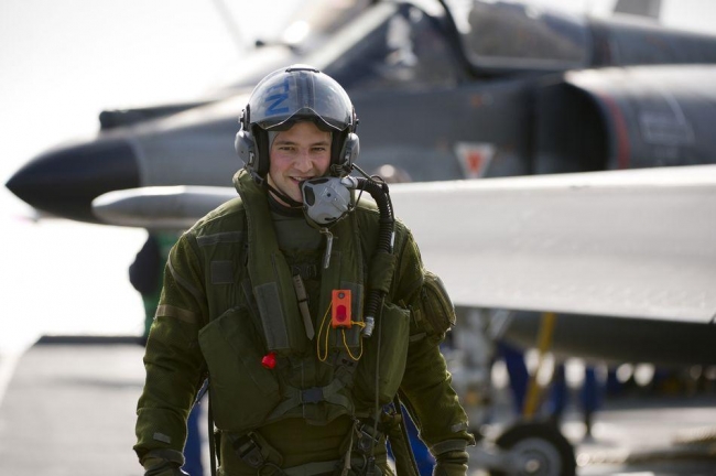 Fiche Métier : comment devenir Pilote aéronautique navale